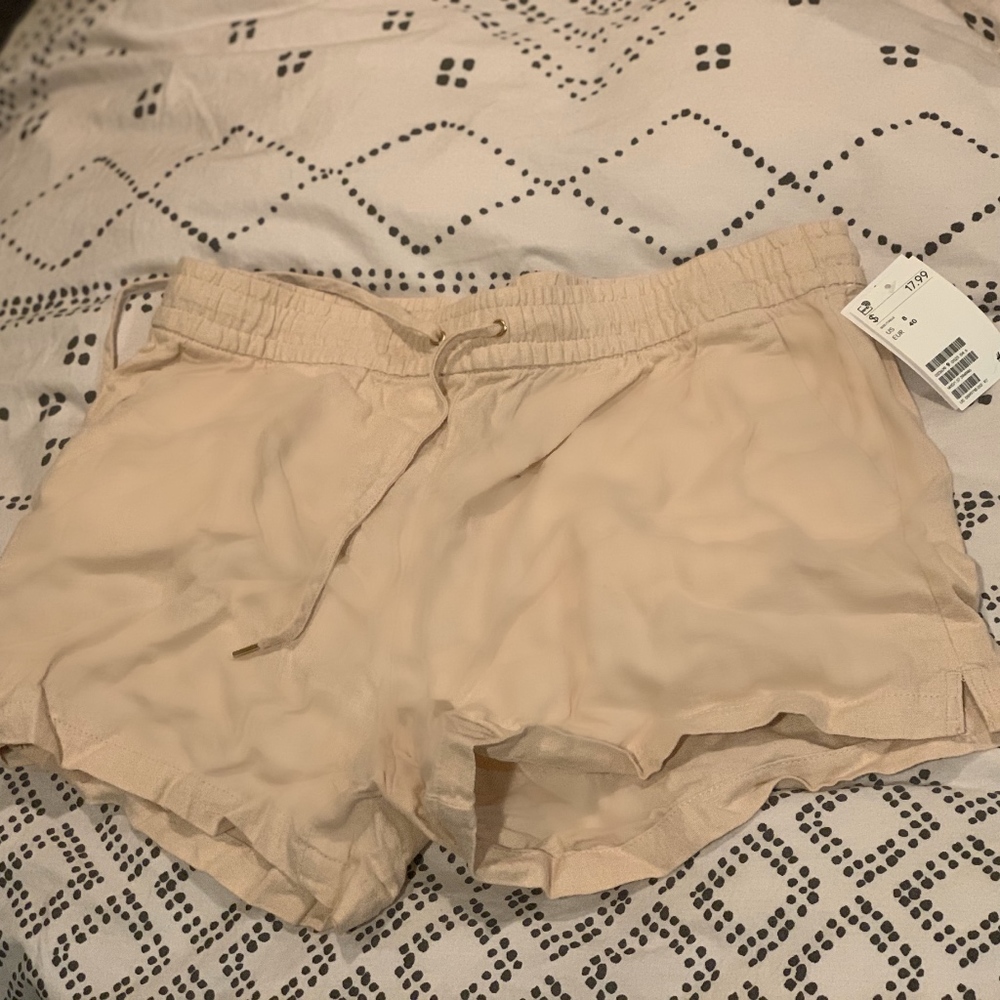 H&M Linen Shorts